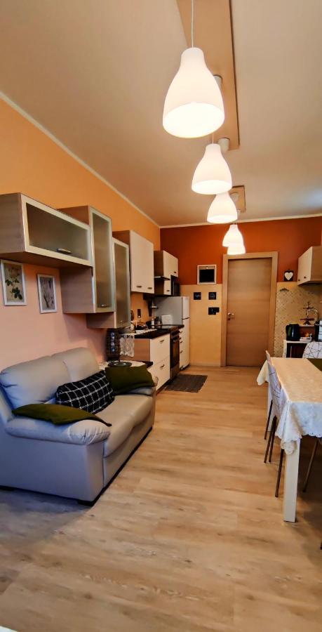 Vila Le Rose Di Mapi Mango Exteriér fotografie