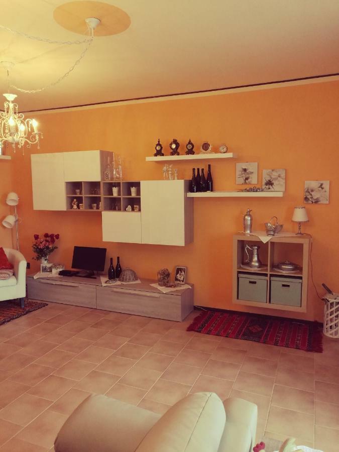 Vila Le Rose Di Mapi Mango Exteriér fotografie